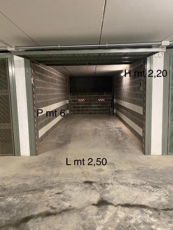 Largodoria - Viaarchivolto, Box Auto Privato Incluso Διαμέρισμα Αλμπένγκα Εξωτερικό φωτογραφία